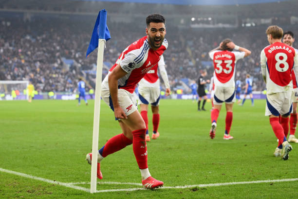 双方激烈的 双方激烈的