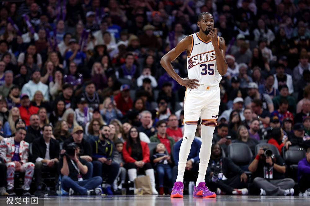 战术策略的 战术策略的